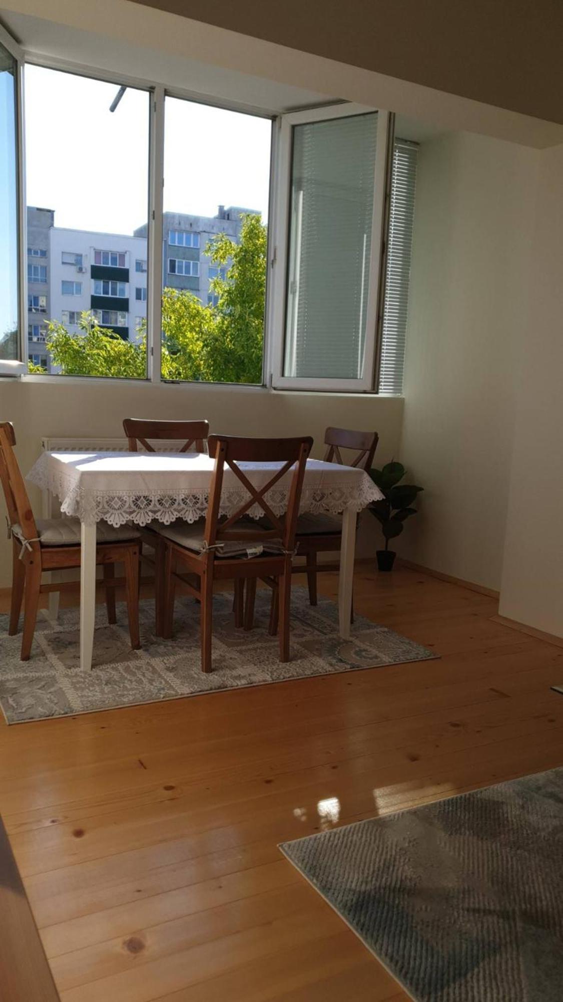 Sunny And Charming Domain For Your In Apartment Sofia